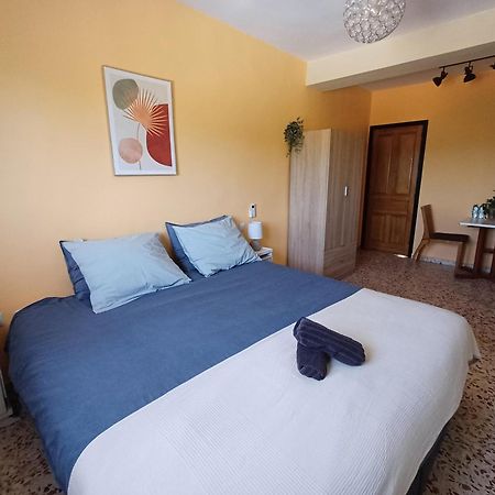 B&B Casa Vitalidad Онтеньенте Экстерьер фото