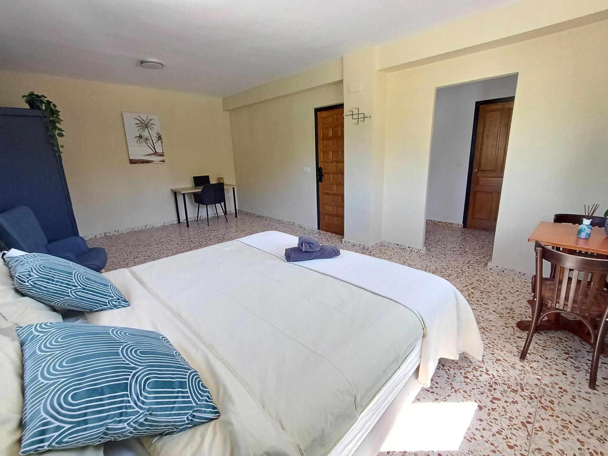 B&B Casa Vitalidad Онтеньенте Экстерьер фото